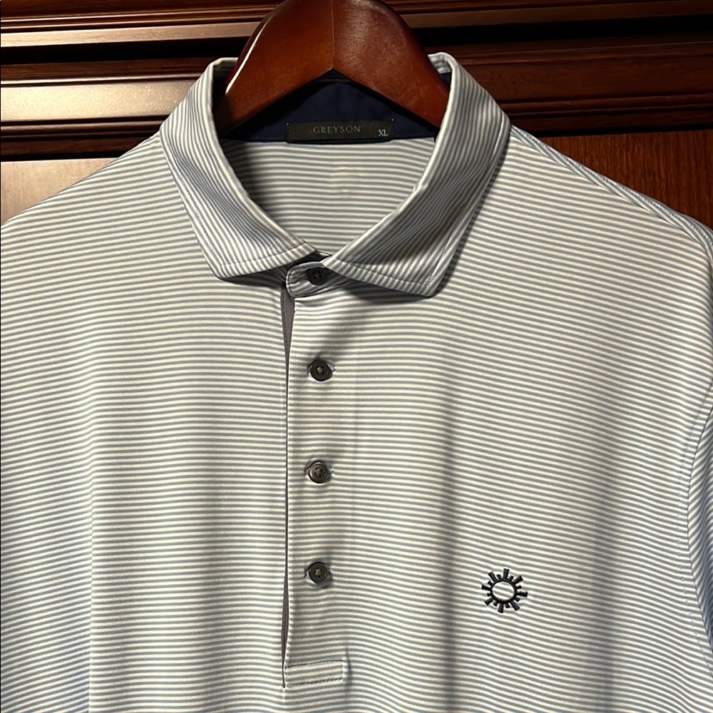 Like New Greyson Light Blue & White Performance Stretch Tennis Golf Polo Shirt! - Picture 6 of 11